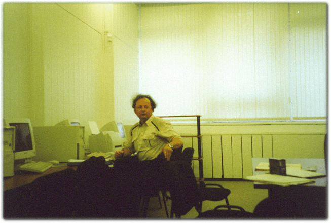 sva2.gif (209807 bytes)